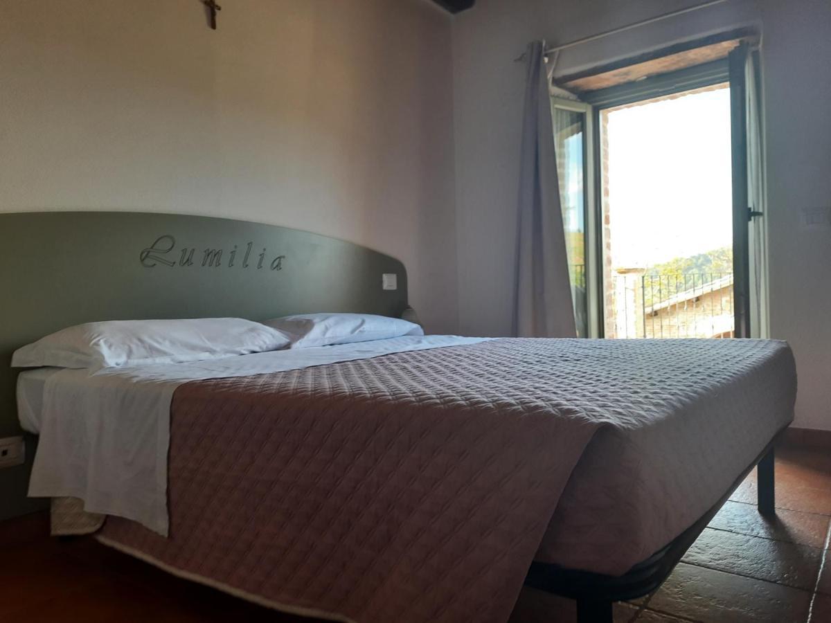 Agriturismo Antica Corte Montatteglia Værelse billede