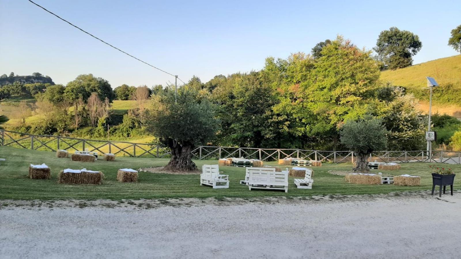 Agriturismo Antica Corte Montatteglia Eksteriør billede